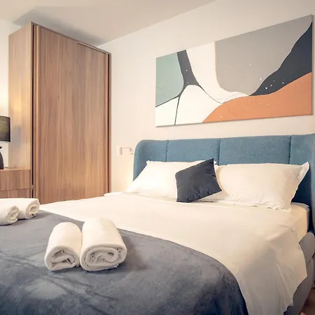 Niki Appartement *